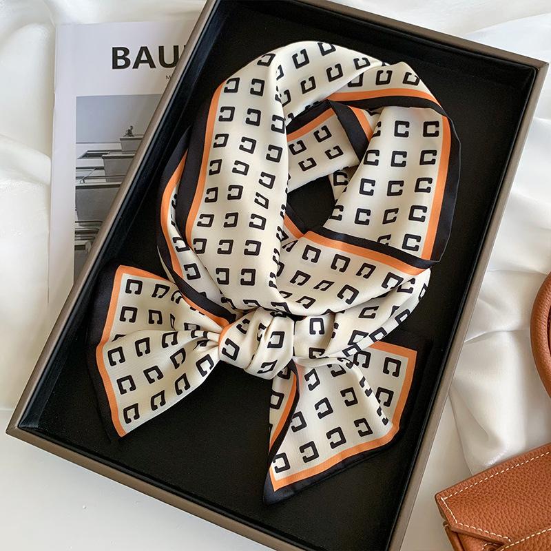 Long Small Silk Scarf Women's New Autumn and Winter High-end Temperament Scarf Mother with Shirt Neck Protection Scarf