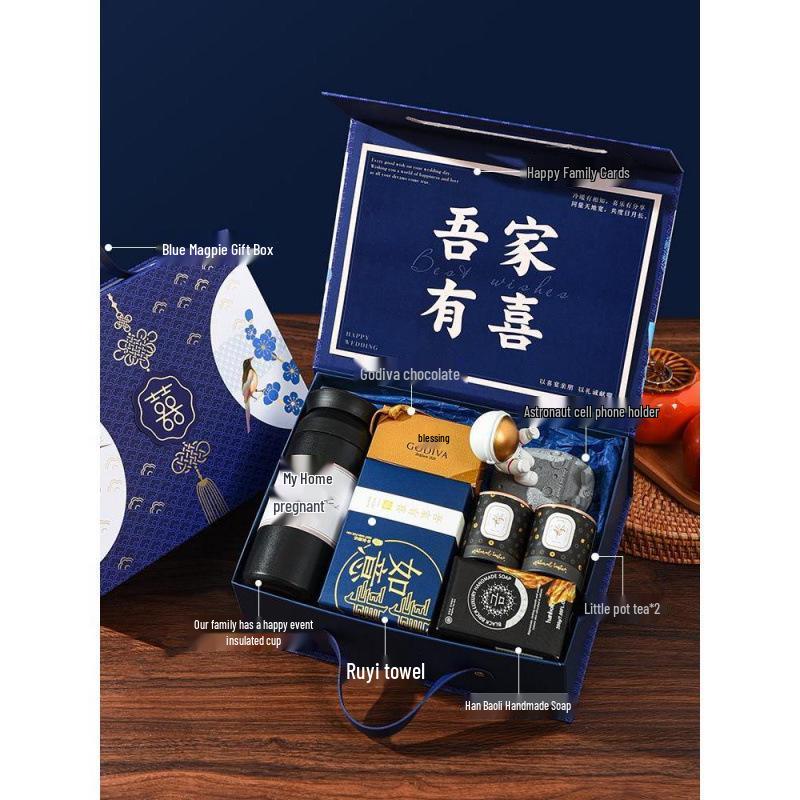 Groomsman Gift Box: Premium Wedding Favors for Men