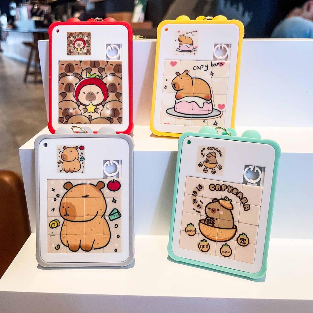 Picabala Handheld Jigsaw Puzzle Keychain: Educational Toy and Stress Reliever for Students and Children.
