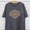 Vintage 2001 Harley Davidson T-Shirt Stacheldraht Logo Grafik Bedford Texas Motorrad Biker Merch Tee Größe XL