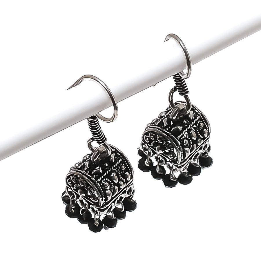 

Натуральний чорний шпінель Дорогоцінний камінь 925 проби Срібло Ювелірна сережка 1,42 AEE-11301