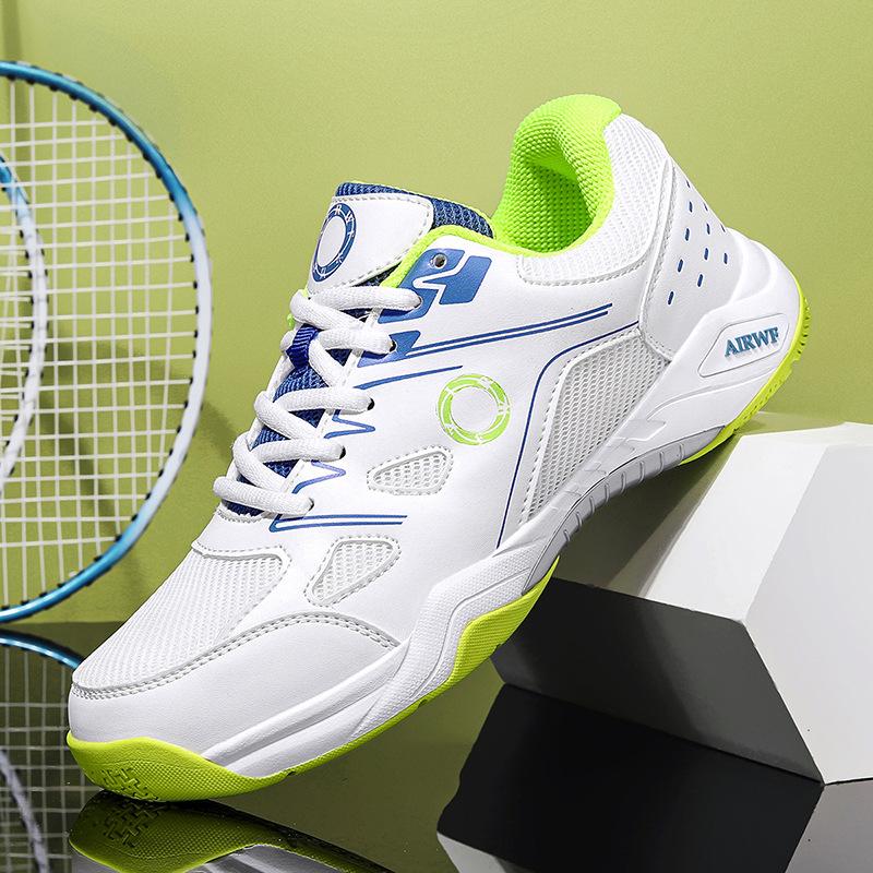 

Badminton shoes Breathable table tennis training shoes Large size sports shoes Men s lightweight and comfortable tennis shoes Students 39