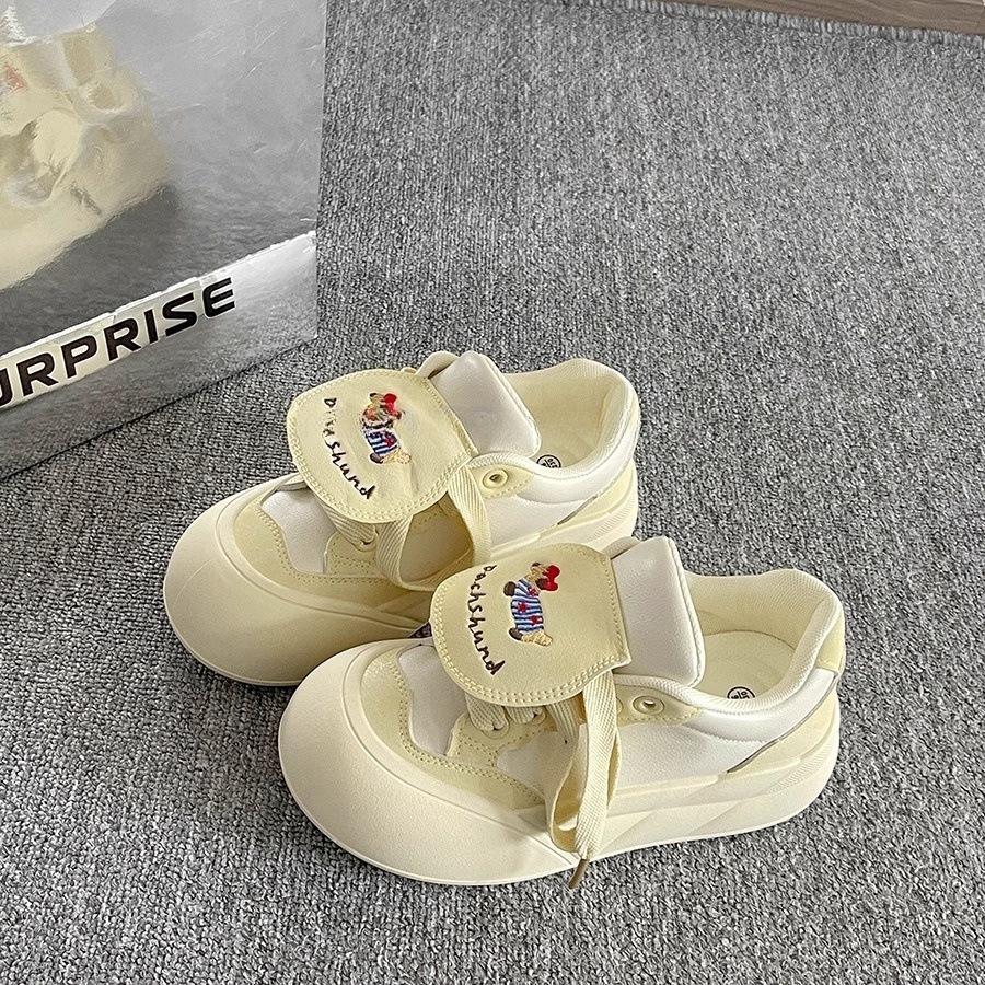 

Campus style versatile niche shoes board shoes women s spring 2025 new platform white shoes dopamine bread shoes 40 світло-жовтого кольору