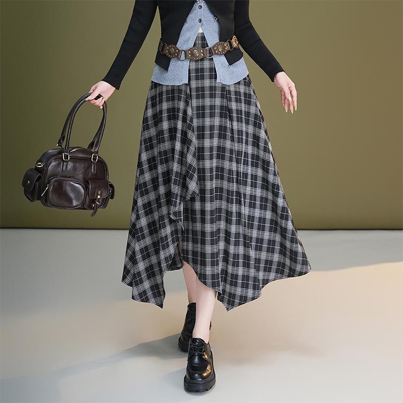 Autumn 2025 High-Waisted Irregular Black & White Plaid Skirt for Women