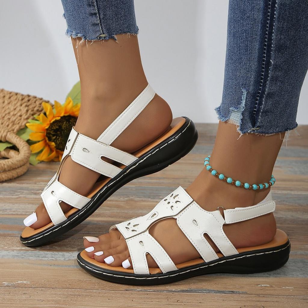 Women Casual Flat Shoes Summer Sandals Beach Fashion Shoes Clip Toe Sandals