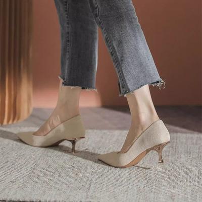 Niche Design French High Heels Summer 2025 New Versatile Thin Heel Pointed Light Mouth Medium Heel Single Shoes Women