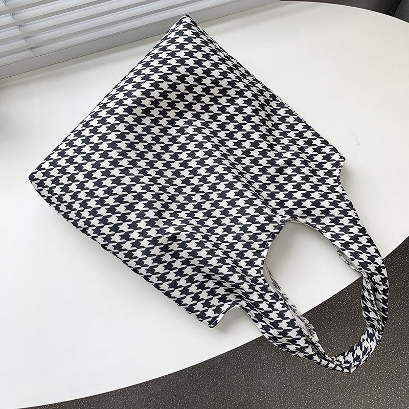 Retro Polka Dot Versatile Casual Tote Large Capacity Shoulder Canvas Bag