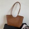 French Retro Woven Underarm Tote - Large Capacity Single Shoulder Handbag Casual Basket for Vacation