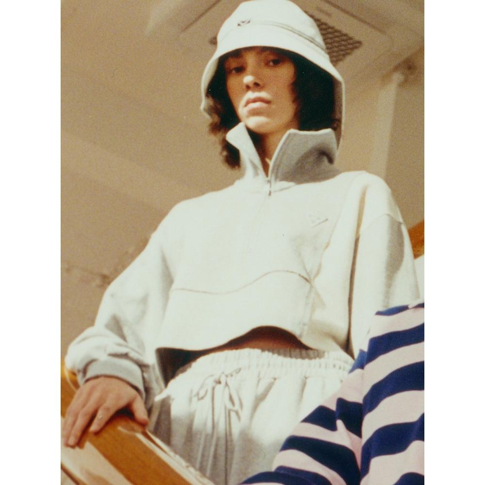 

Толстовки LUCKYMARCHE Block HalfZip QWTAX23121GYM