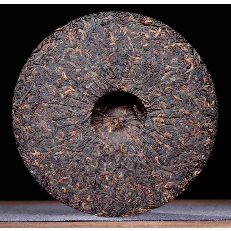 Bulang Mountain Ripe Pu-erh Tea Ancient Tree Premium Yunxiang Cake 357g