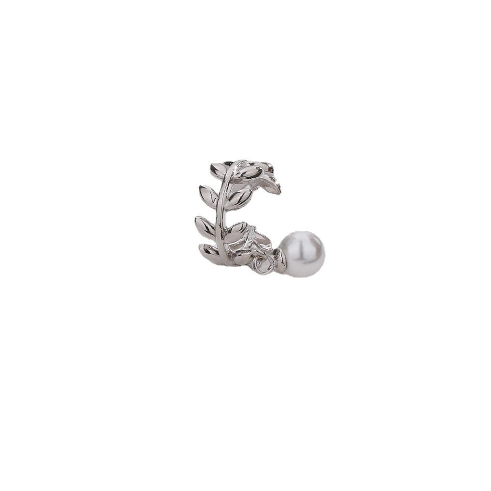 Small Simple Leaf Pearl Ear Clip Wheat Ear Auricle Without Ear Hole Olive Leaf Ear Bone Clip
