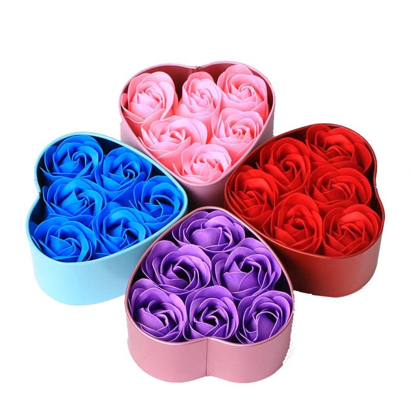 Valentine's Day Heart-Shaped Rose Soap Flower Gift Box for Girlfriend - Creative Souvenir