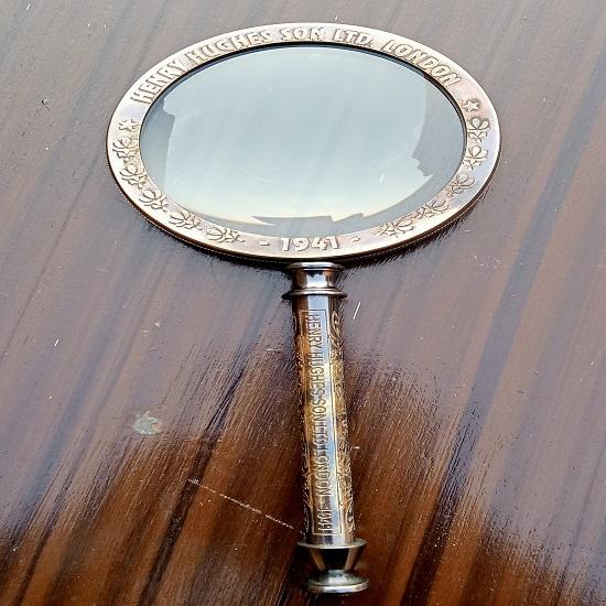 Mosiężne szkło powiększające, Vintage ręczne szkło powiększające, czytanie książki powiększającej, antyczne szkło do czytania, grawerowany prezent