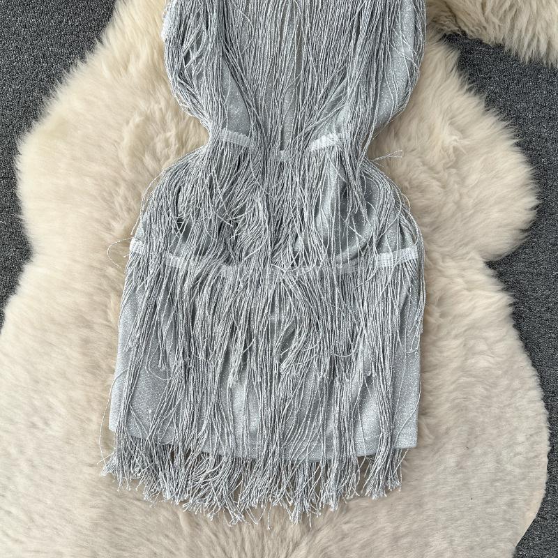 Sexy Quasten Patchwork Hohl Slip Kleid Frauen Sexy Backless Elegante Abend Party Kleider Vintage Dünne Mini Zeremonielle Kleid 2024 Neue