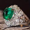 Vintage Sparkling Inlaid Synthetic Emerald Silvery Rings Women's Elegant Temperament Wedding Party Gorgeous Accessories Jewelry