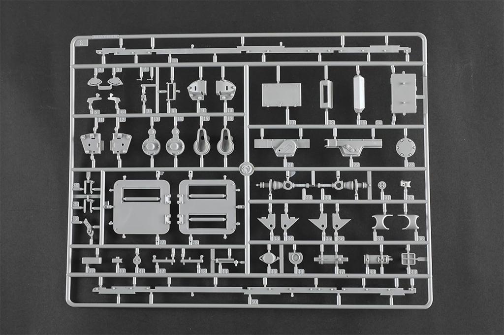 Trumpeter German StuG III Type G 1943 mass production specification plastic model 00946 1/16 (tank)