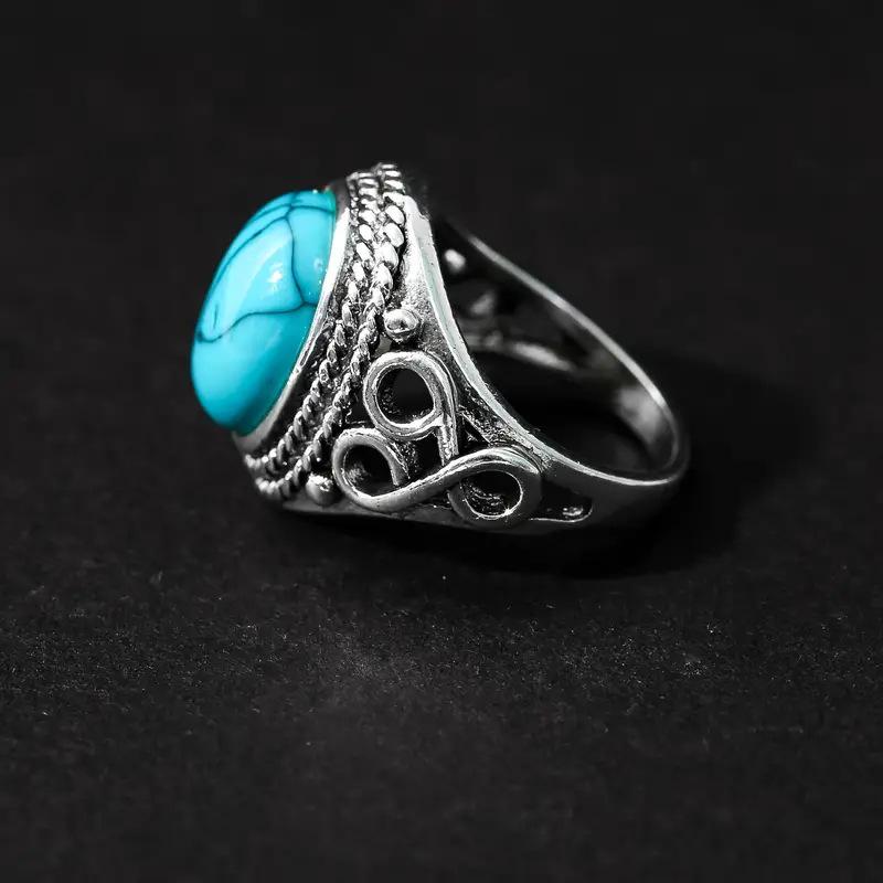 He Cheng Retro Marquise Turquoise Ring for Women - Hollow Pattern Electroplated Jewelry