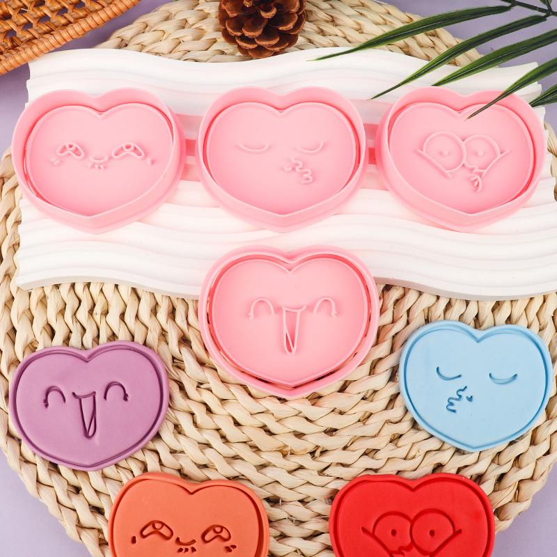 1/4Pcs 3D Valentine'S Day Wedding Cookie Cutters Biscuit Mold Cookie Mould Stamp Party Decor Baking Tools