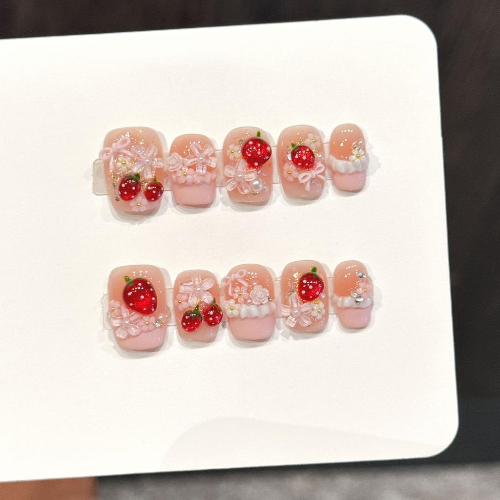 10Pcs 3D Strawberry Square Handmade Press On Nails Cute Fake Nail Tips Stick On False Nails For Women