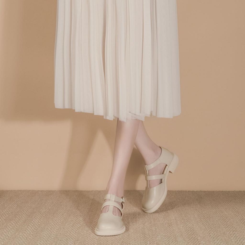 Women's shoes summer women's 2025 French not tired feet single shoes fashion Roman hollow Mary Jane shoes women's bag head sandals