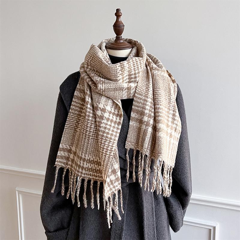Luxury Brand Classic England Style Women Scarf Fashion Stripe Plaid Scarves Tassel Shawls Pashmina Lady Wrap Poncho Stoles