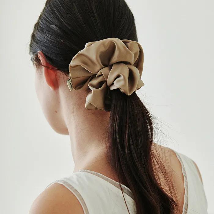Silky Scrunchie (L)