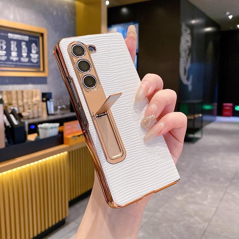 For Z Fold7/ 6 /5/4/3 Sports PC Phone Case with Lizard Pattern Hinge Shockproof Design