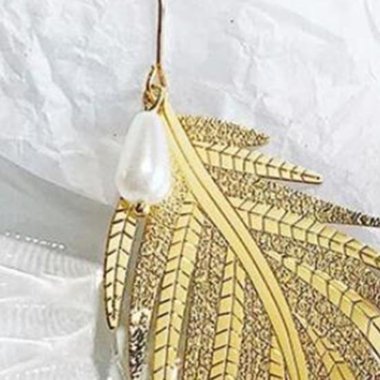 Fashion Feather Drop Earrings Elegant Metal Faux Pearl Dangling Earrings for Women Hypoallergenic Earrings for Daily Wear Party