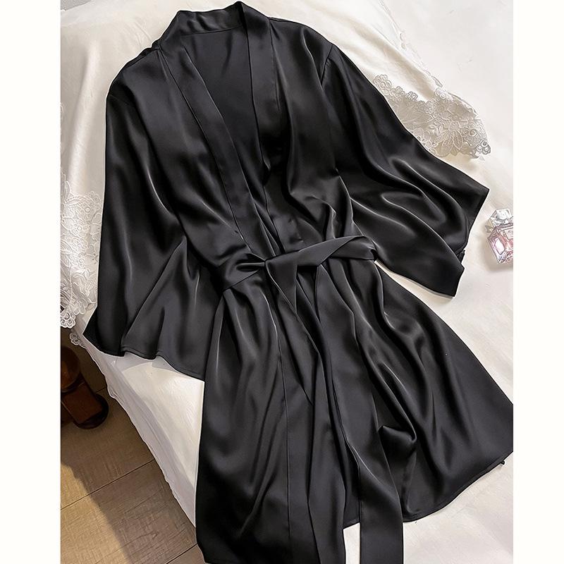 Women's Ice Silk Robe: Elegant, Sexy, and Thin Pajamas for Spring and Autumn.