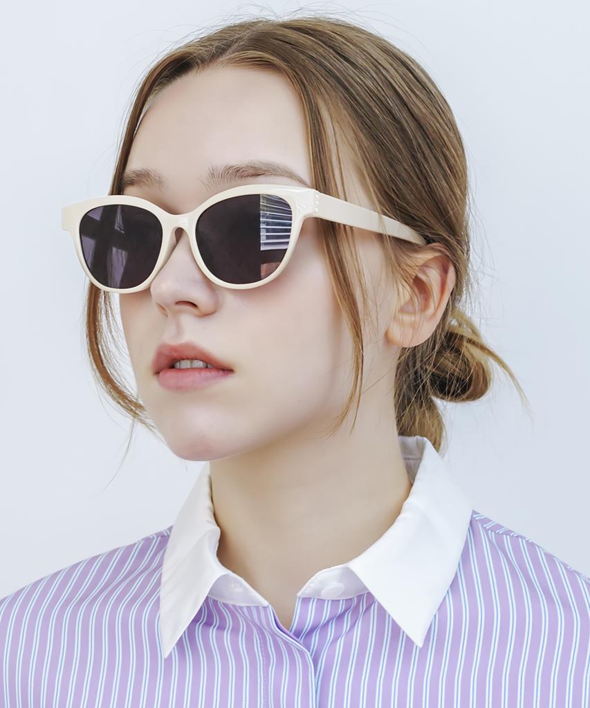 Sodamon Sj2340 Geek Chic Sunglasses (Select 1 Of 2)