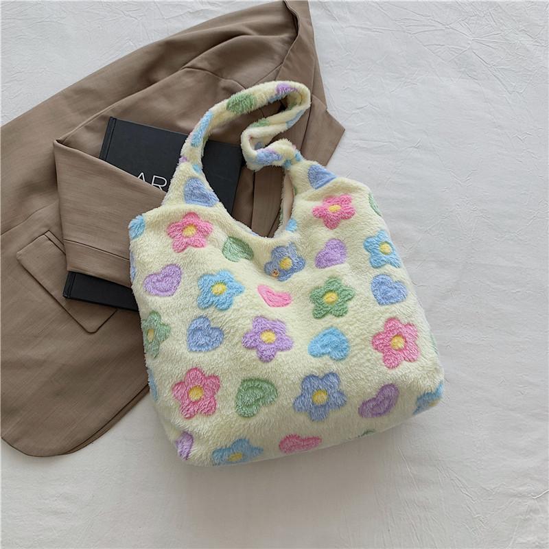 

Beautiful personalized tote bag winter new fashion retro plush handbag simple personalized shoulder bag women бежевый