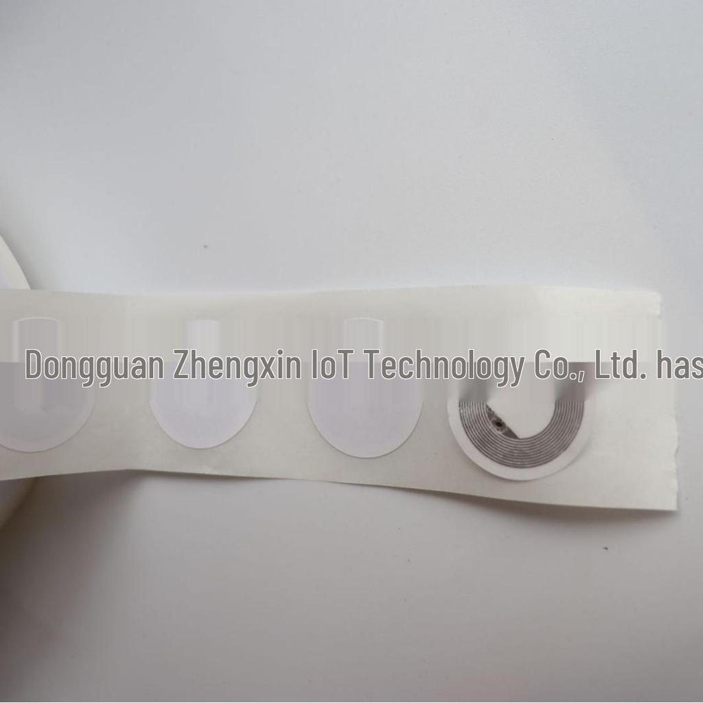 NFC213 Chip Self-Adhesive White Label for Sensing, Reading, and Writing Websites
