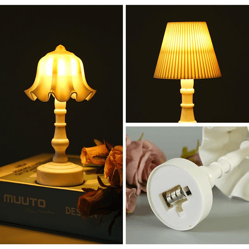 Mini LED Night Light Battery Powered Nordic Style Table Lamp Warm Atmosphere Bedside Lamp Creative Birthday Gift for Kids Bedroom Home Decor