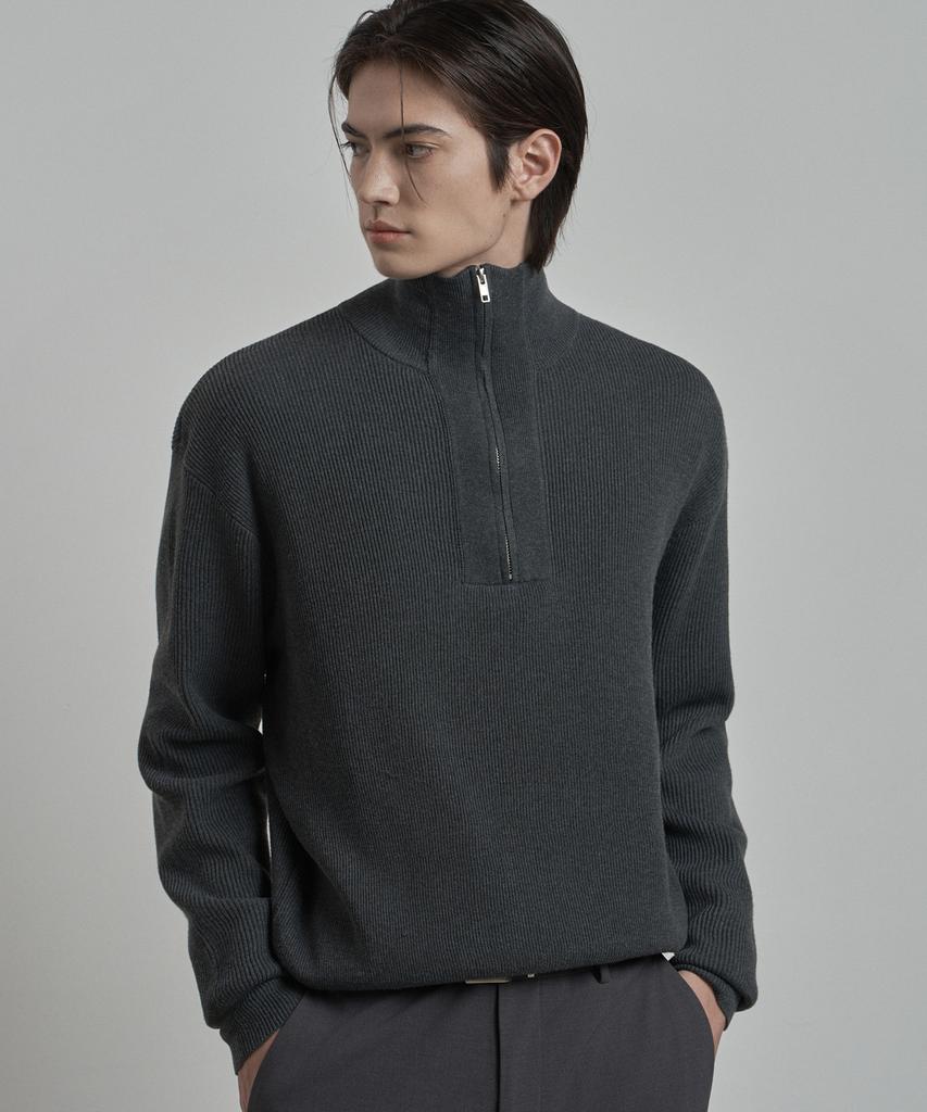 WORK ON BODY OFF Ruga Semi-Overfit Half Zip-Up Knit [Charcoal]