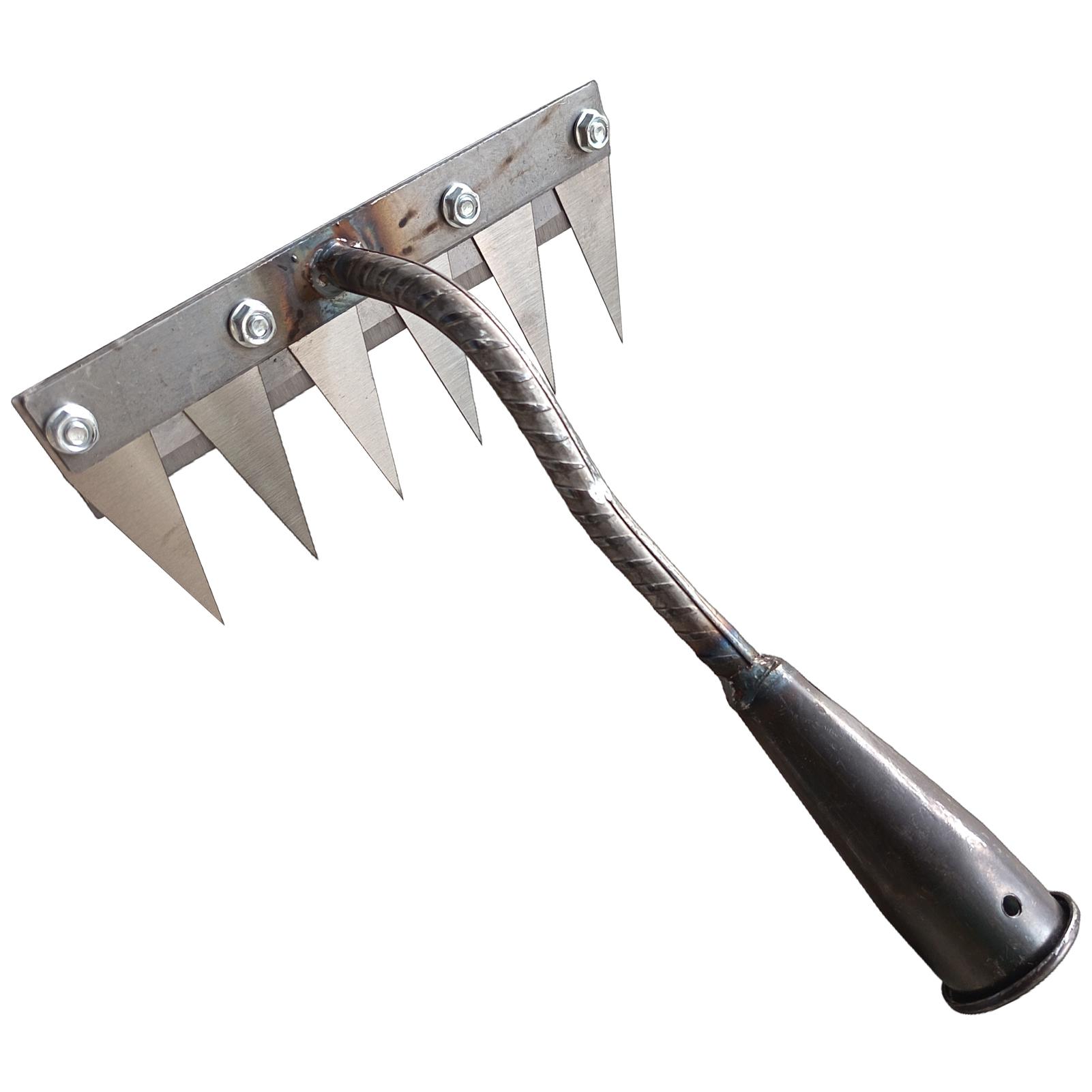 

Gardening Carbon Steel Rake Manual Weeder Claw Remover Tool for Weeding Ditching Loosening Soil