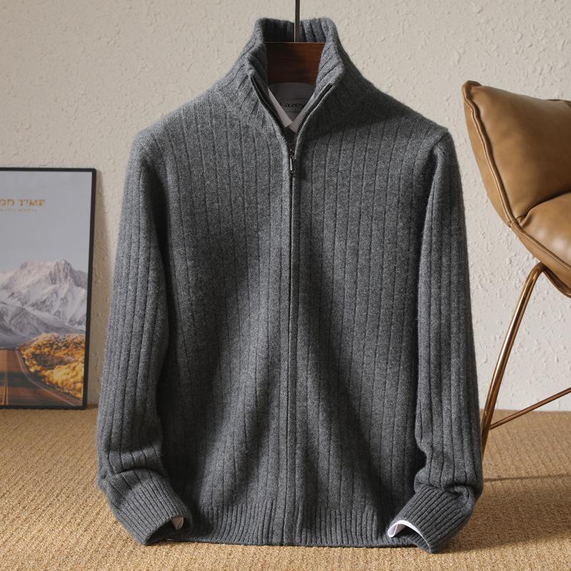 Herren Cardigan 100% Reine Wolle mit Reißverschluss: Herbst/Winter Schlank geschnittener Pullover mit vertikalem Rippstrick und Reverskragen.
