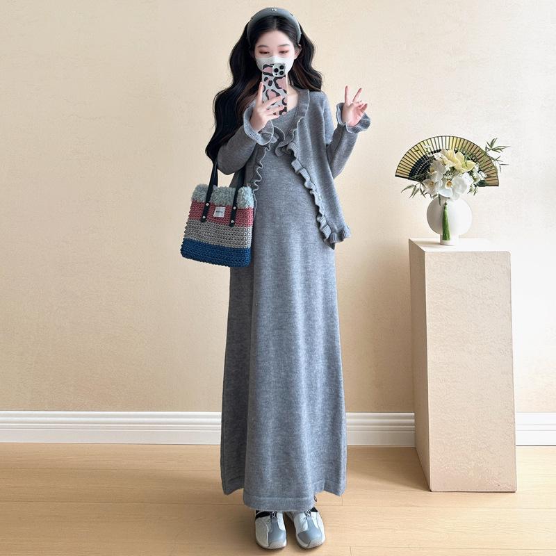 

Plus Size Autumn Maternity Cardigan & Skirt Set: Trendy Two-Piece for Moms 2XL