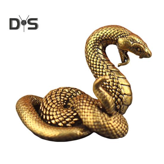 

Латунная фигурка змеи, ретро-статуэтка змеи с детализированной чешуей, украшение для домашнего офиса, мини-украшение в виде змеи, подарок для любителей змей D