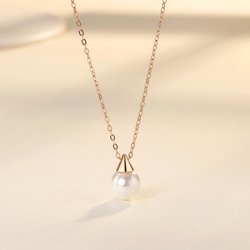 

Капля воды маленькая лампочка жемчужное ожерелье женская мода элегантный нишевый свет роскошный жемчужный кулон подарок