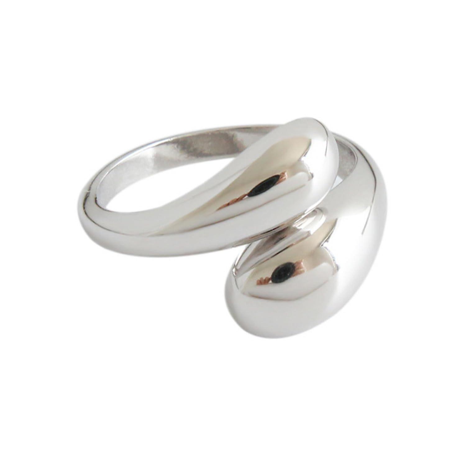 

European and American advanced feeling water drop stainless steel ring fashion trend versatile stud earrings personality