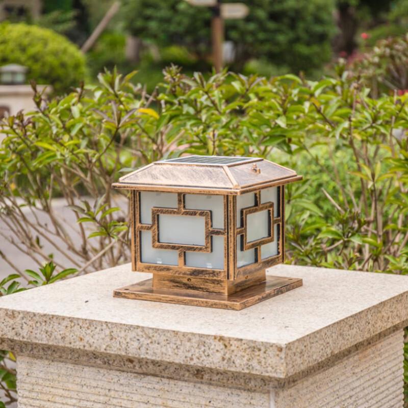Li Shen Solar LED Chinese Courtyard Pillar Light