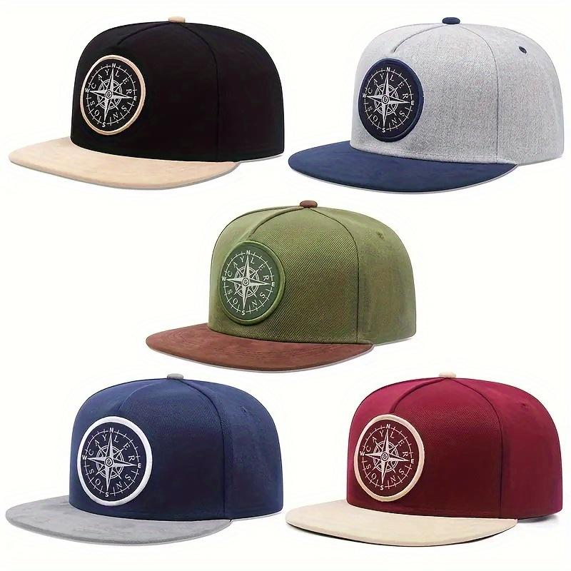 2 Stück Stickerei Flat Brim Hut Hip Hop Kappe Entenzungenkappe Mode Lässige Baseballkappe Scheibenkompass Anhänger Halskette Set Männer Frauen Sport Sonnenhut