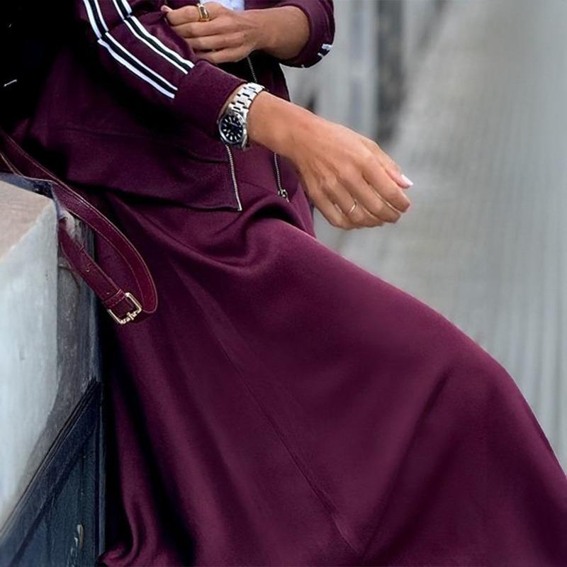 Women's Autumn and Winter Elegant High-waisted Flowing Solid Color Skirt