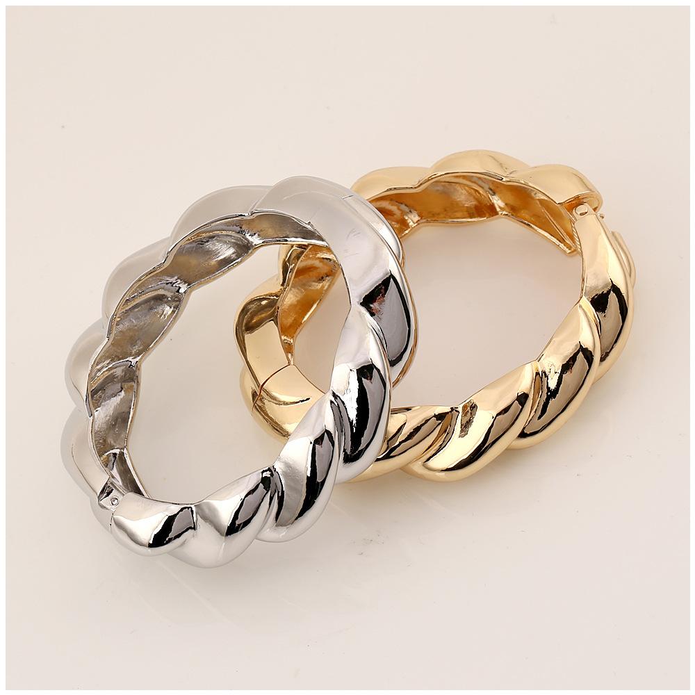 European and American Glossy Thread Twist Bracelet Niche Fashion Wide Version High-end Ins Style Bracelet