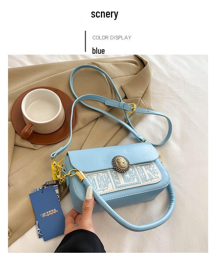 Chic Women's Crossbody Bag - Versatile Square Shoulder Bag with Chain for Autumn