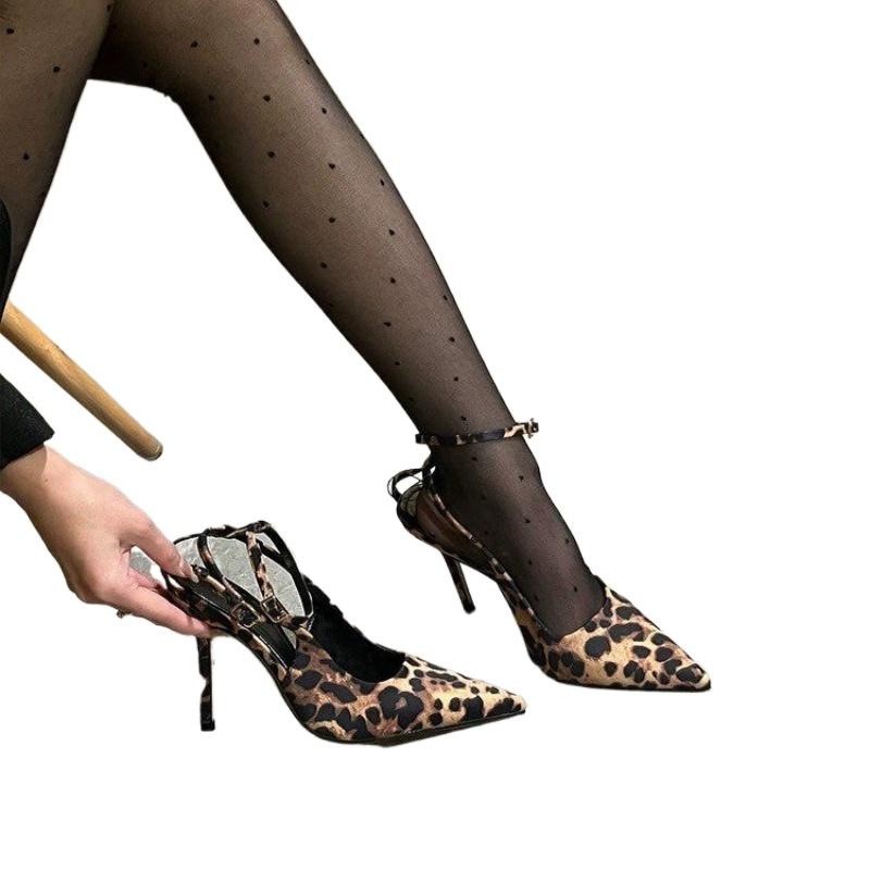 Móda Nové boty lodičky s leopardím potiskem se špičatou špičkou pro kancelářskou dámu Podzimní designové mělké jehlové podpatky Velká velikost Kotníkový pásek Dámské vysoké podpatky Lodičky