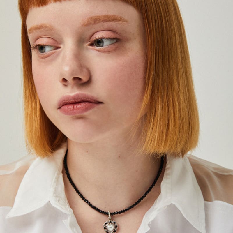 

FEVERISH Heart Choker Necklace OS