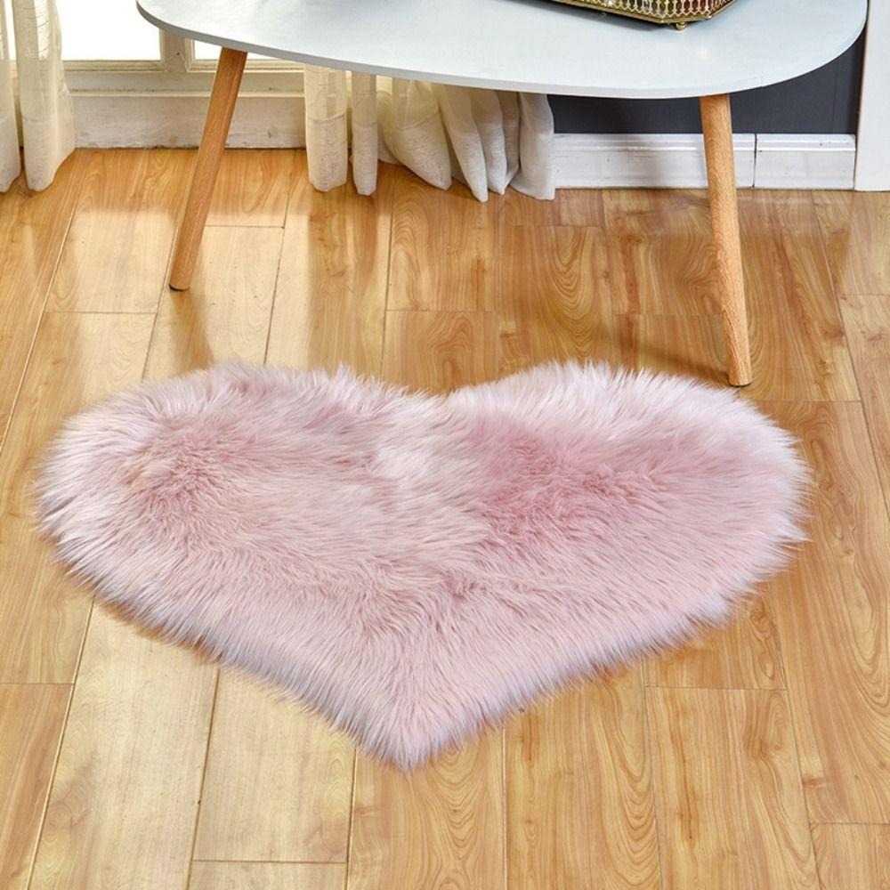 Sheepskin Heart Shaped Rug Fluffy Floor Mat Cushion Plush Carpets  Living Room