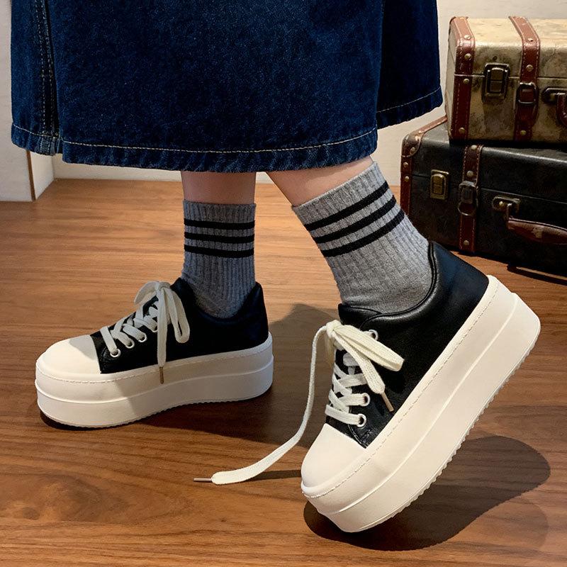 Fashion commuter retro heightening platform white shoes women's 2025 new autumn versatile lightweight casual sports shoes