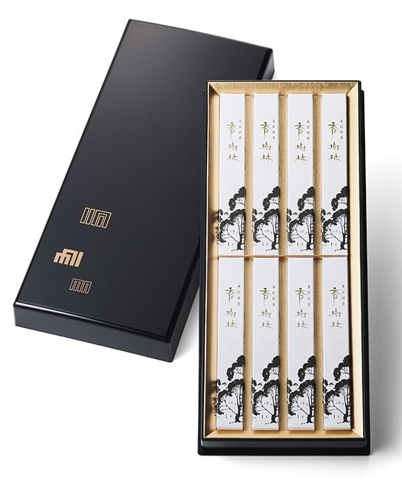 

Gyokushodo Kojurin Короткий 8-секционный лакированный ящик #6165